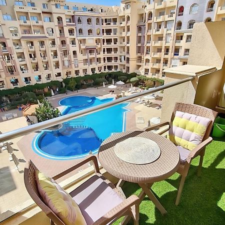 Florenza Blue Sky & Poolview Studio Hurghada Exterior photo